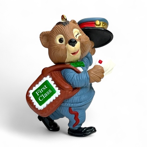 VTG Hallmark Keepsake Christmas Ornament Xtra-Special Delivery Mailman Bear ‘94 - Picture 2 of 8